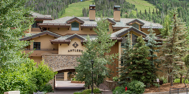 Antlers at Vail exterior