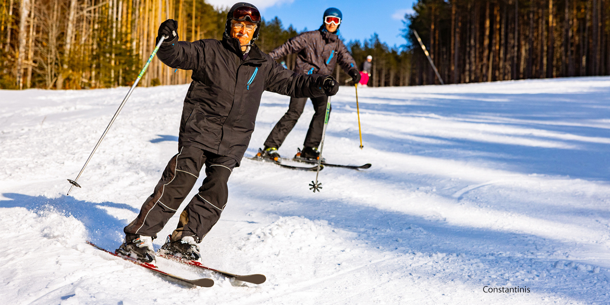 senior-learn-to-ski